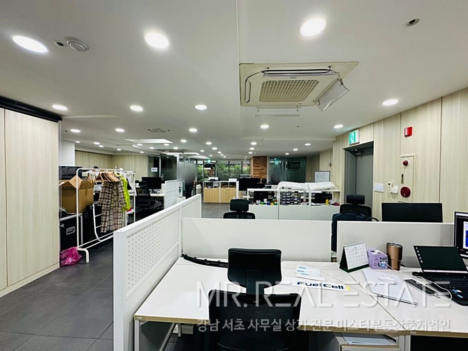 역삼역4분.테라스有.룸2.1층같은지층.가성비甲 매물의 2번째 사진