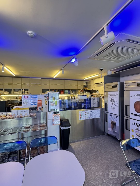 매출 높은 도로변 오토 매장 프렌차이즈 커피점 매출공개 가능 매물의 1번째 사진