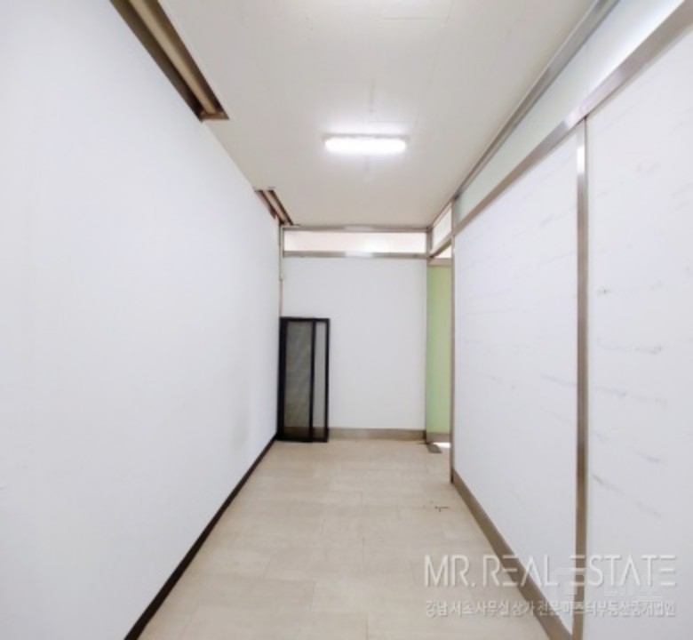 언주역도보1분,코너건물,소형사무실 매물의 7번째 사진