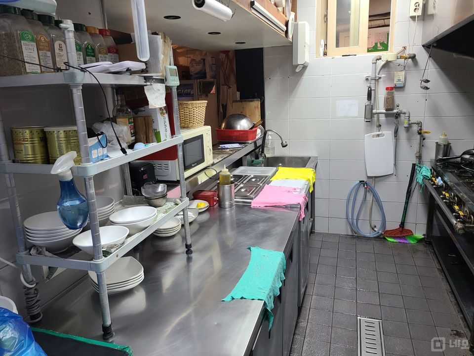 청파동 2층 퓨전 양식집, 10년 이상의 꾸준한 맛집 매물의 4번째 사진