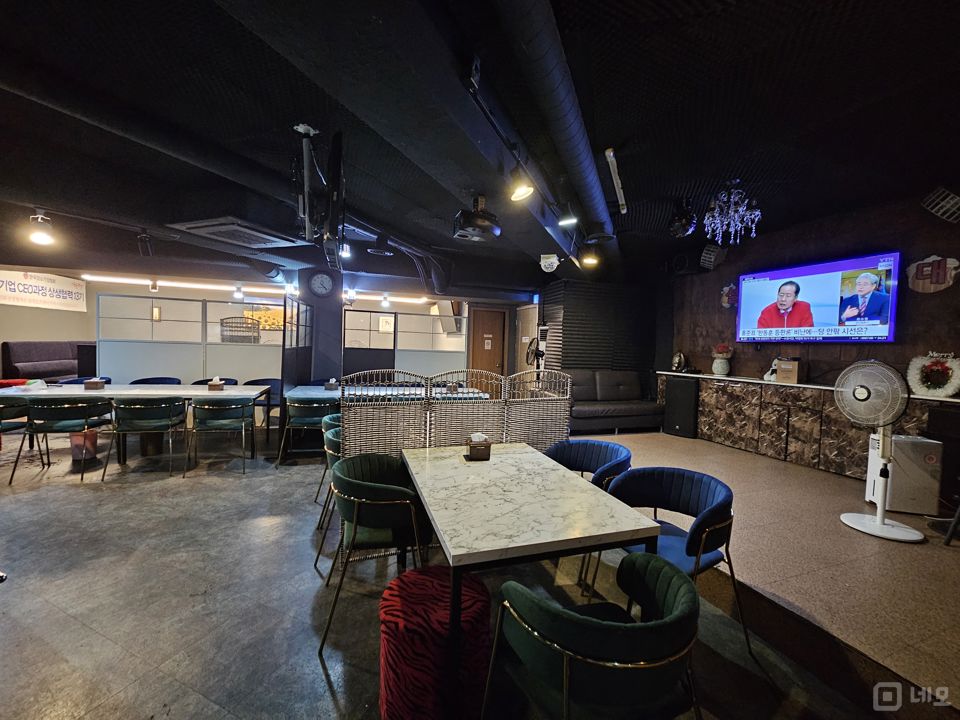 월세 저렴한 봉천동 서울대후문 상권 지하1층 호프집 매물의 4번째 사진