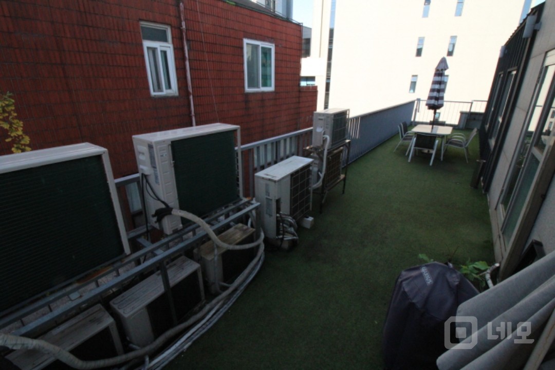 ㅣ실매물&실사진ㅣ가성비최상ㅣ넓은 테라스ㅣ채광우수ㅣ엘베Oㅣ빠른계약 예상ㅣ 매물의 8번째 사진