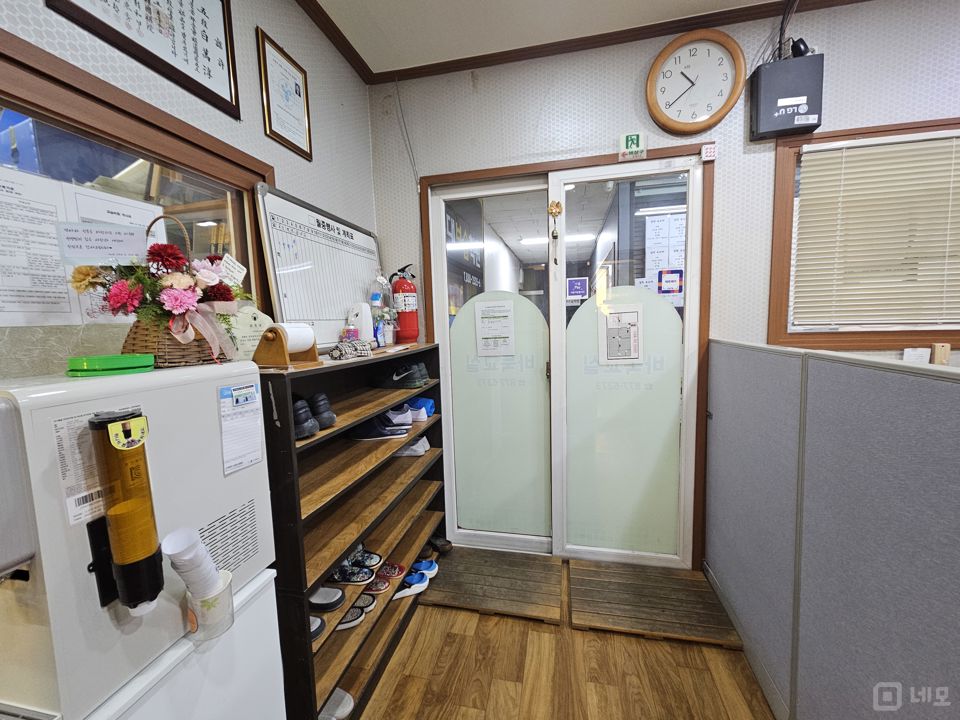 월세 저렴한 봉천동 대단지아파트 내 4층 상가 매물의 5번째 사진