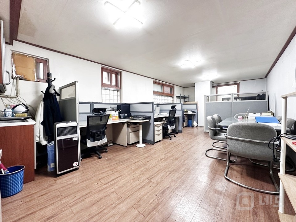 ✅초저가 사무실 즉시입주가능 매물의 1번째 사진