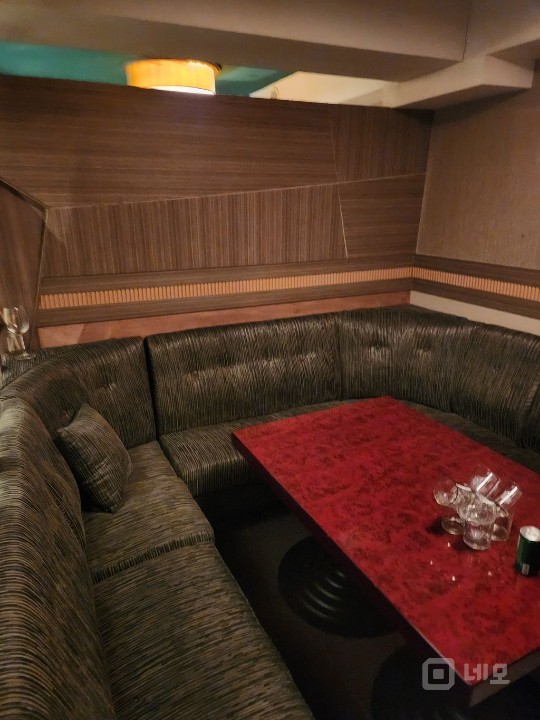 이쁜 bar 입니다 매물의 2번째 사진
