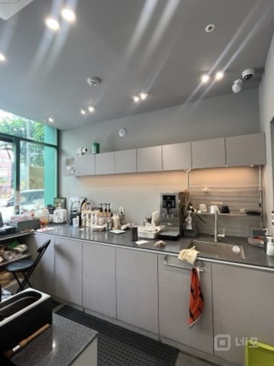 초역세권 대로변으로 가시성좋은 1층 카페 매물의 5번째 사진