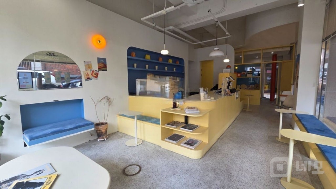 ✔ 따뜻한카페 매물의 1번째 사진