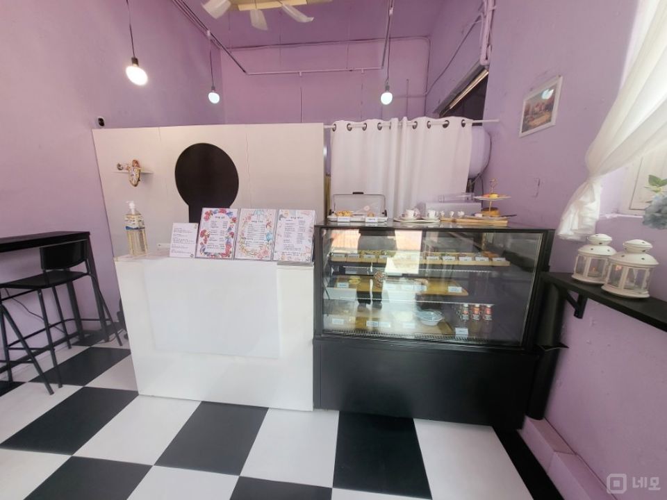 회기동 유동인구 많은 골목에 위치한 제과점 매물의 4번째 사진