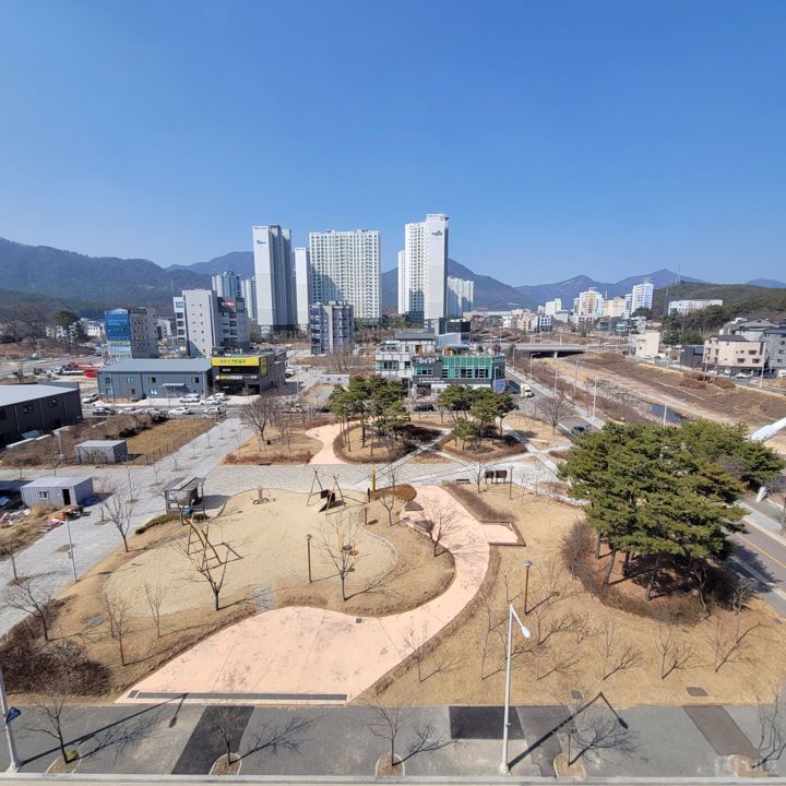 학하동 좋은 입지에 있는 넓은 평수의 4층 신축 건물 매물의 8번째 사진