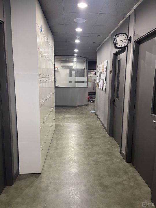 남현동 대로변, 입지조건 훌륭한 학원 매물의 1번째 사진