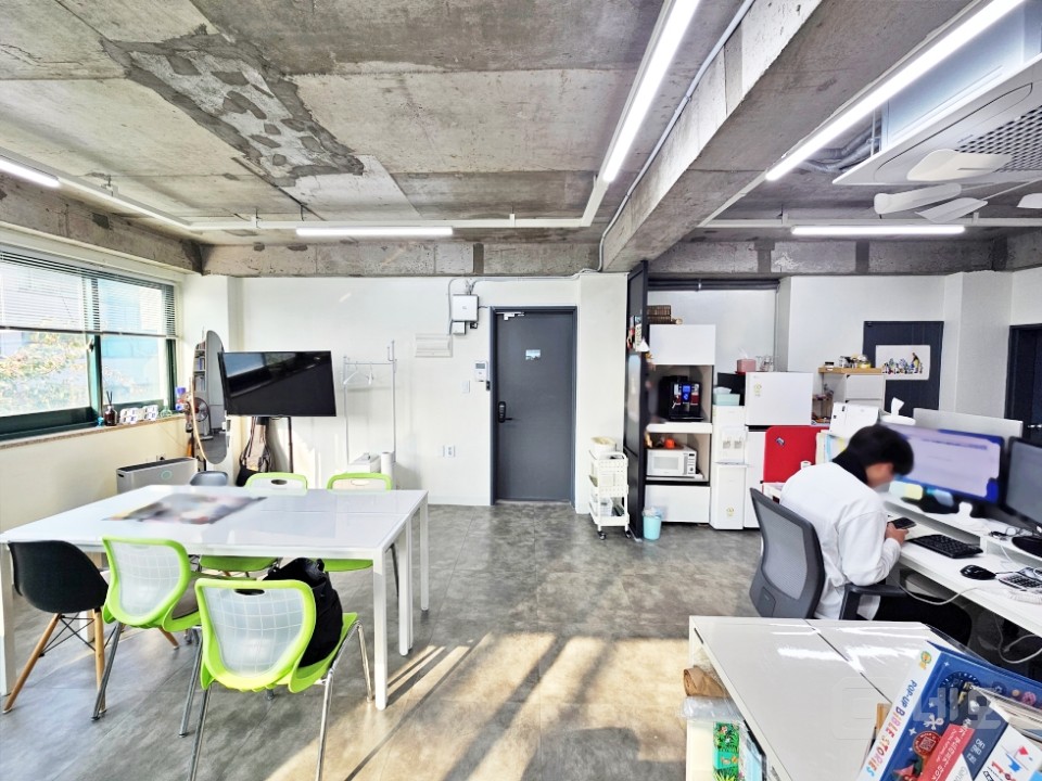 GATE 합정동 채광 좋고 가성비 좋은 대로변 사무실 매물의 4번째 사진