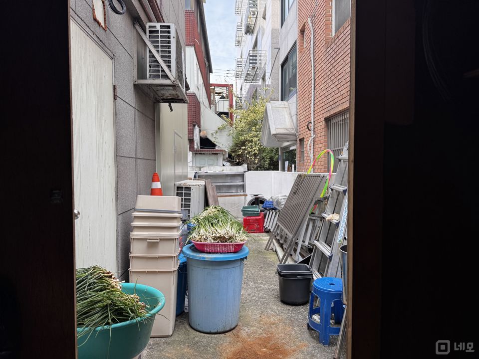 🍚 주거밀집 항아리상권 코너 1층|한식점 성업 중 매장 🍲 매물의 4번째 사진