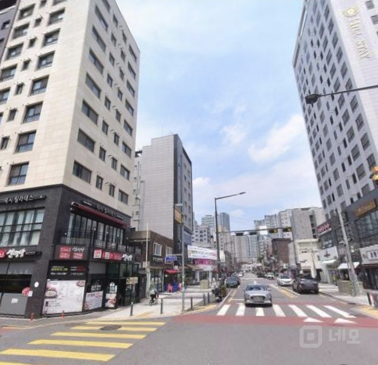 ⭐무권리⭐상봉역3분 먹자골목 주차가 넓은테라스 노출좋은 2층(실20평) 매물의 13번째 사진