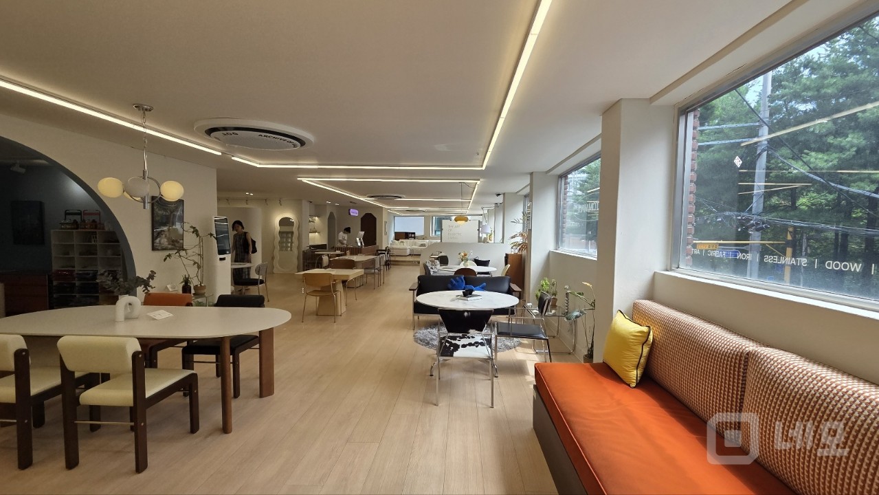 성수핫플 연무장 쇼룸. 인테리어 완비 매물의 5번째 사진