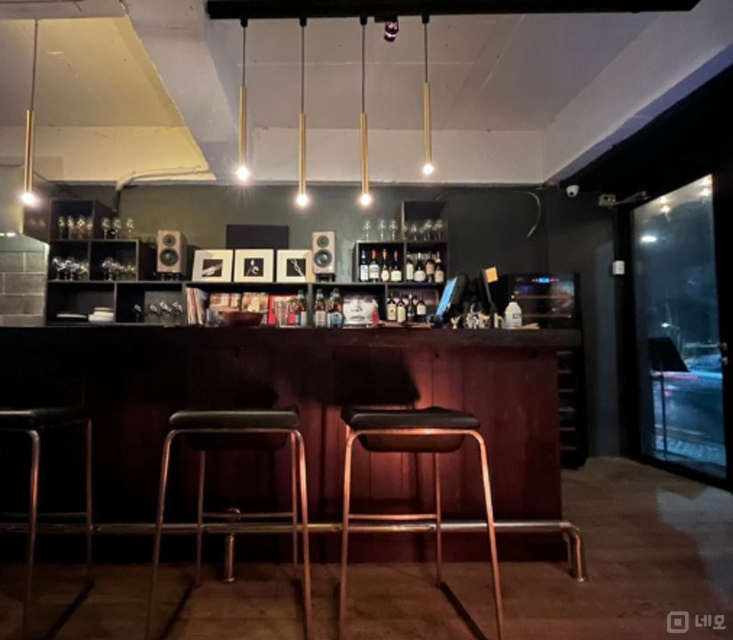 서초구 양재동 위치좋은 1층 도로변 상가 임대 매물의 3번째 사진