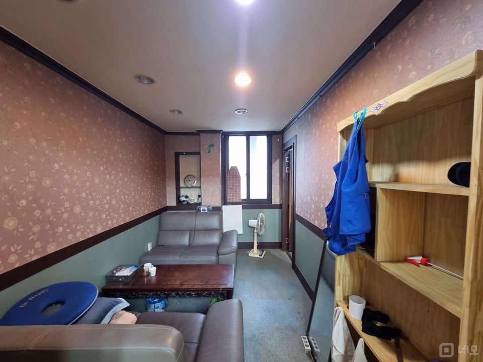 영등포시장역이 가까운 역세권 영등포구 영등포동5가 공실 사무실 매물의 7번째 사진
