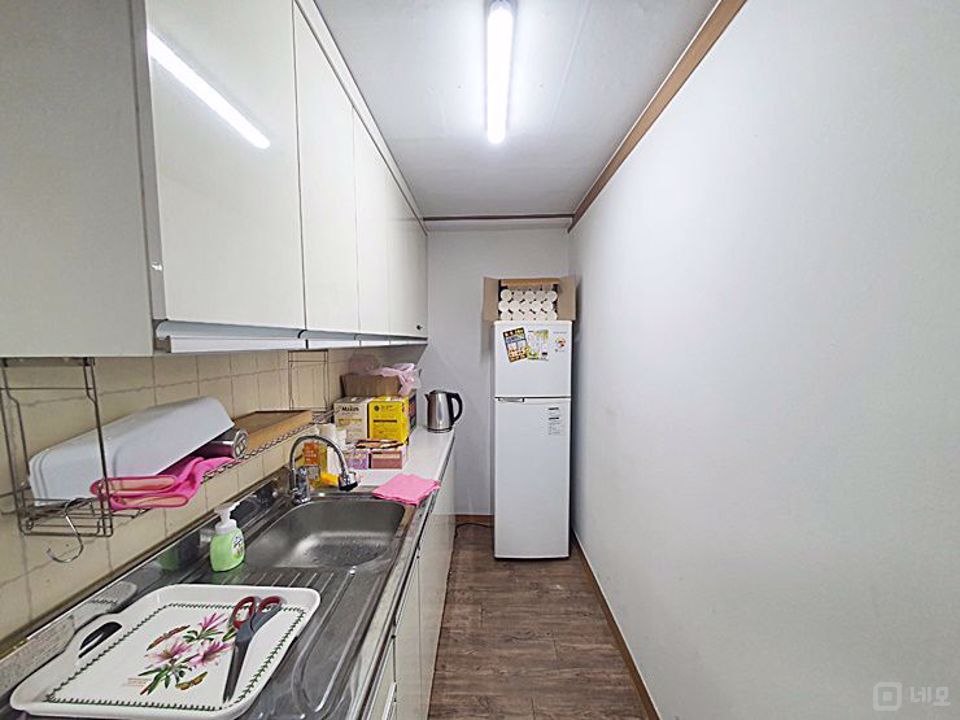 ♣ 합정역 도보5분 36평! 위치좋고 내부깔끔한 가성비 최고사무실!! 매물의 11번째 사진