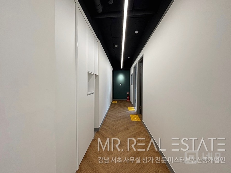 학동초 코앞.채광맛집.인테리어ACE.주차가능.학원추천 매물의 8번째 사진