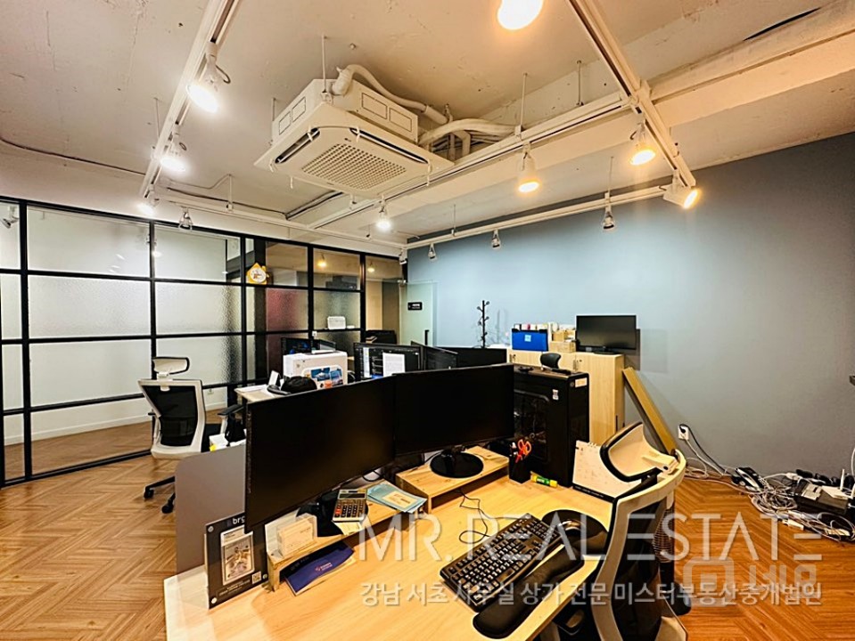 인테리어최상.아이티강추.룸6.주차3.높은층고.가성비甲 매물의 7번째 사진