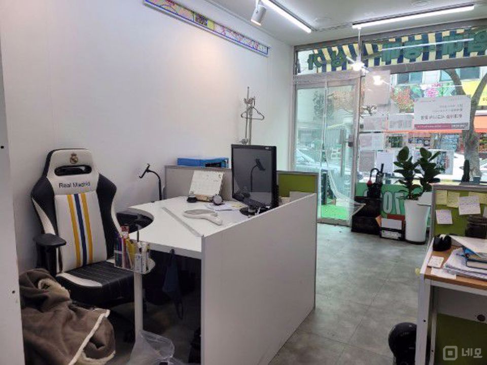 대로변 1층 접근성 좋은 본오동 1층 상가 매물의 2번째 사진