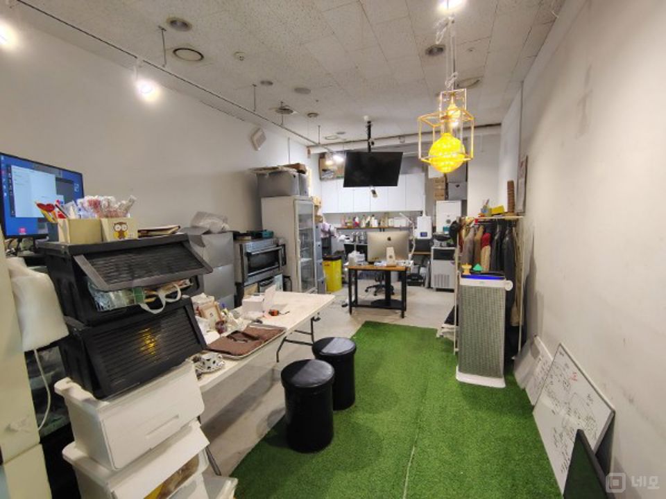 강남구 역삼동 접근성좋은 역세권 지층 상가 임대 매물의 1번째 사진