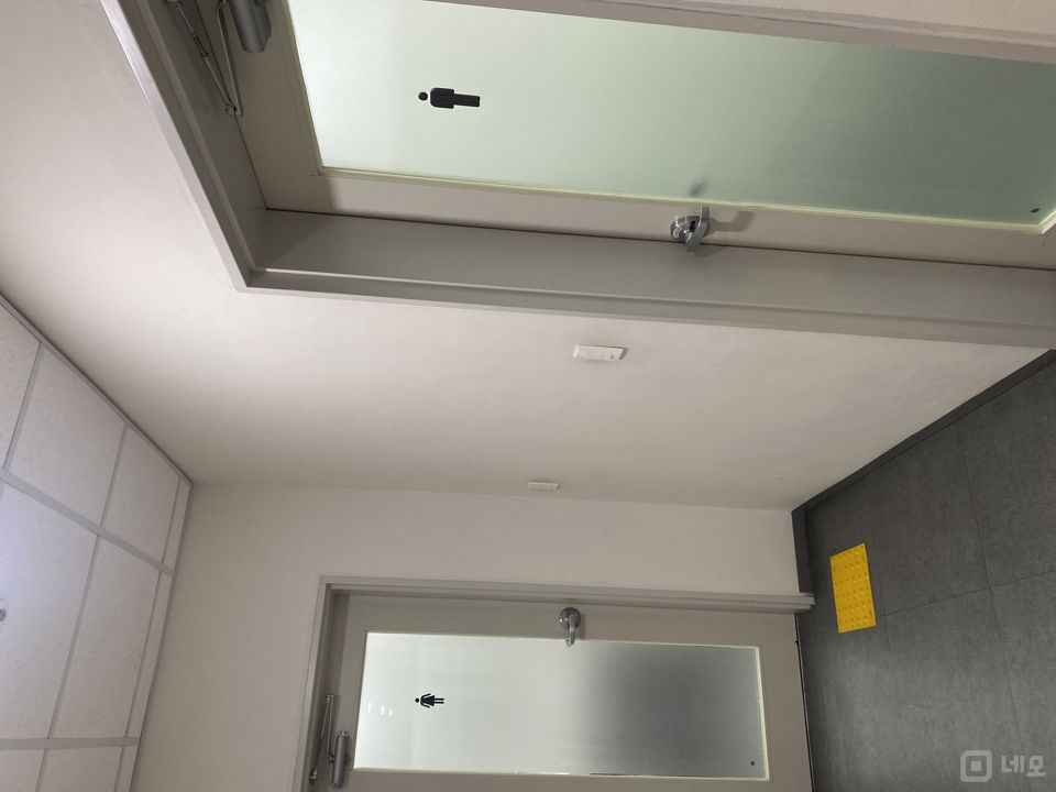 서울역 도보 7분거리에 위치한 7층 사무실 임대 매물의 7번째 사진