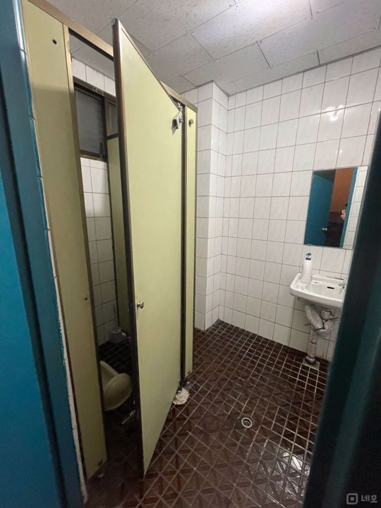 대로변 위치, 주거지 상권의 신림동 상가 매물의 7번째 사진