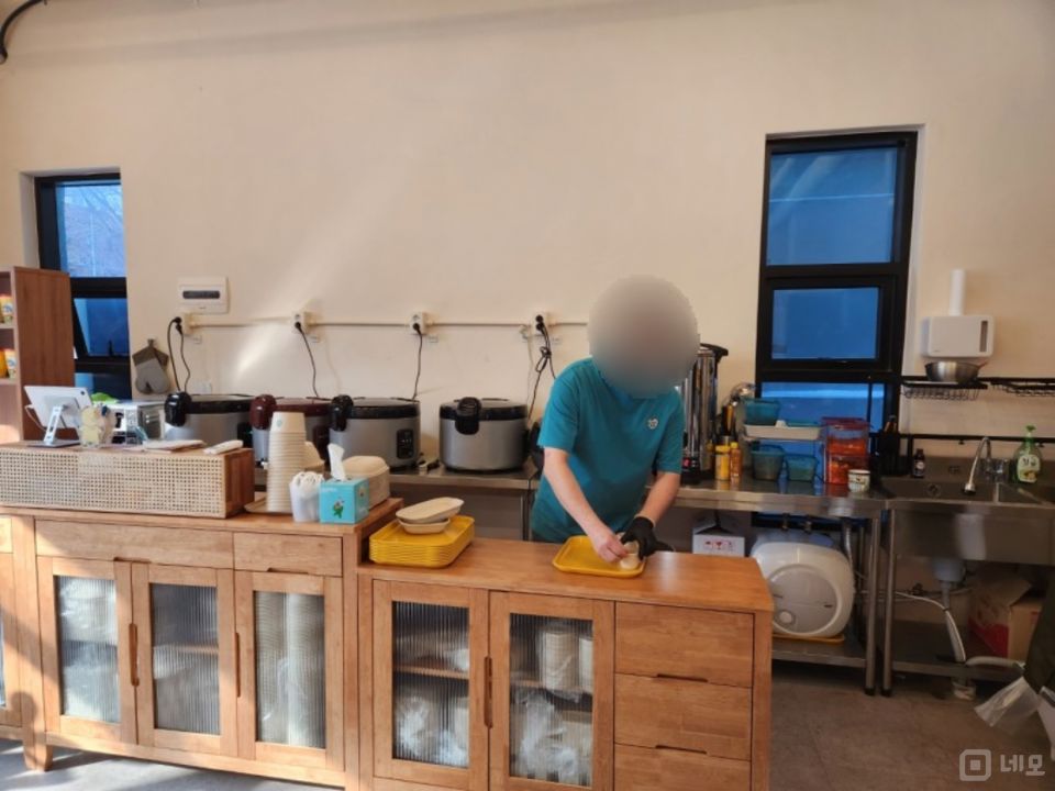 성산동 대로변에 위치한 음식점 매물의 4번째 사진