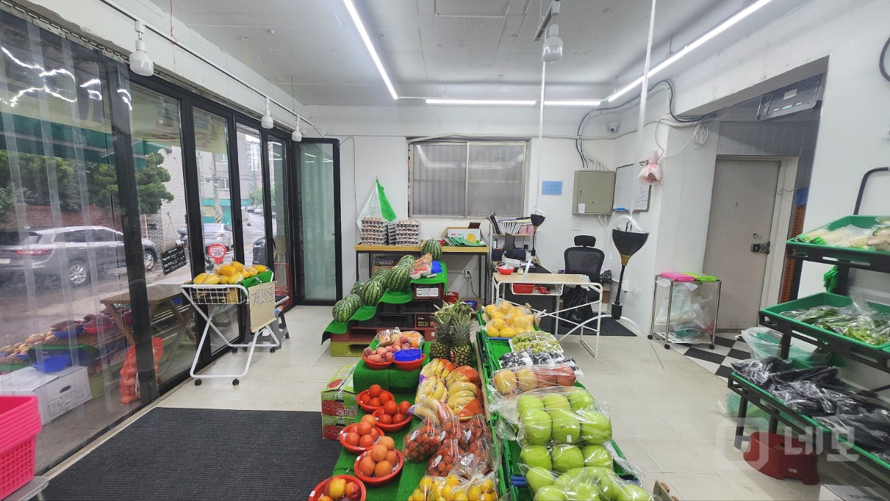 연남동 경성고 인근 빌라 모여있는 주거지역 넓은 1층 상가 매물의 4번째 사진