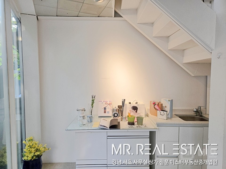 ★고즈-넉한 소형단독사옥.가성비甲.모든업종수용★ 매물의 11번째 사진