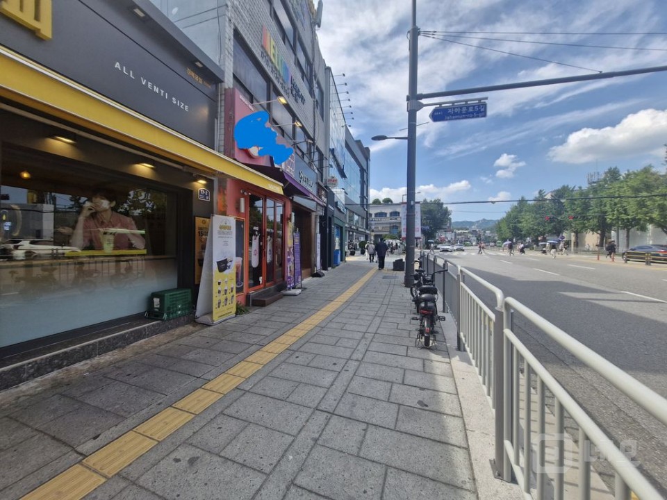 📍경복궁 핫한 거리 1층 휴게음식점 임차인 모집 매물의 7번째 사진