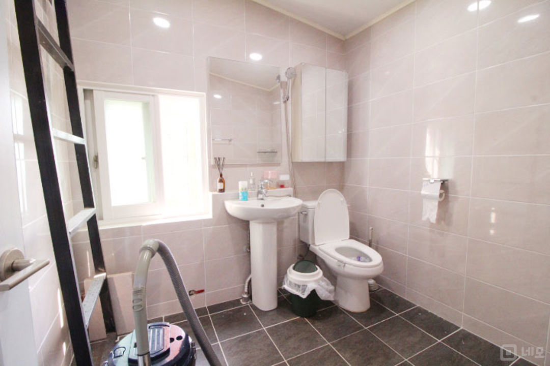 ★2개층 복층 홍대사무실 공원인근 전면 통창 개방감 굿!!★ 매물의 15번째 사진