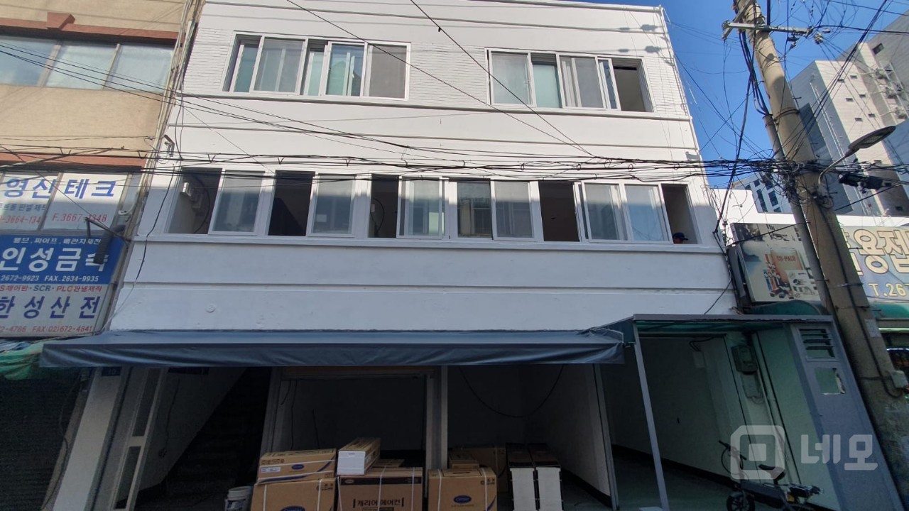 1,4호선 5분내 역세권 가장 저렴한 옥탑방과 지하실(창고) 매물의 6번째 사진