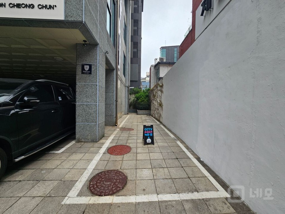 I세븐I 합정역 역세권 층고4M 중간기둥없는 네모반듯 지하1층 매물의 12번째 사진
