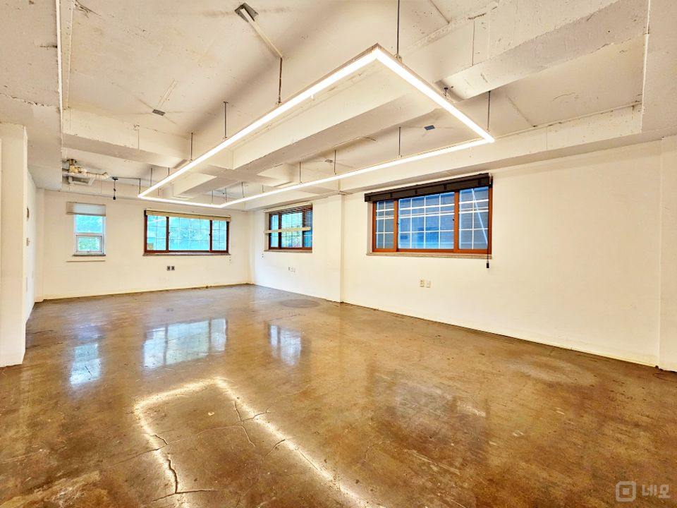 GATE 서교동 대로변 채광과 가성비 좋은 사무실 매물의 13번째 사진