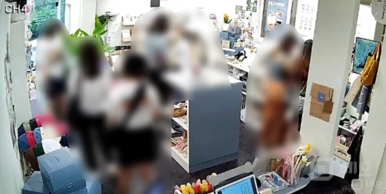 홍대입구 도보 3분 | 1층 노출 상가 소품샵 카페 추천 매물의 11번째 사진