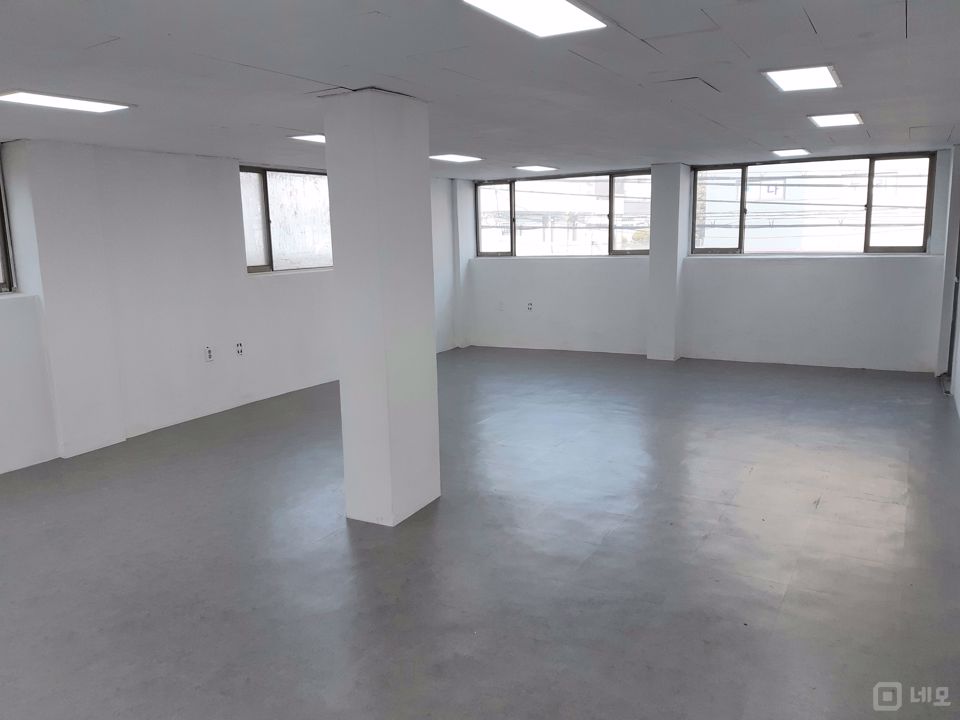 먹골역 도보3분,채광 우수,내부 상태 최상,주차 1대보장,화장실 올수리. 매물의 3번째 사진