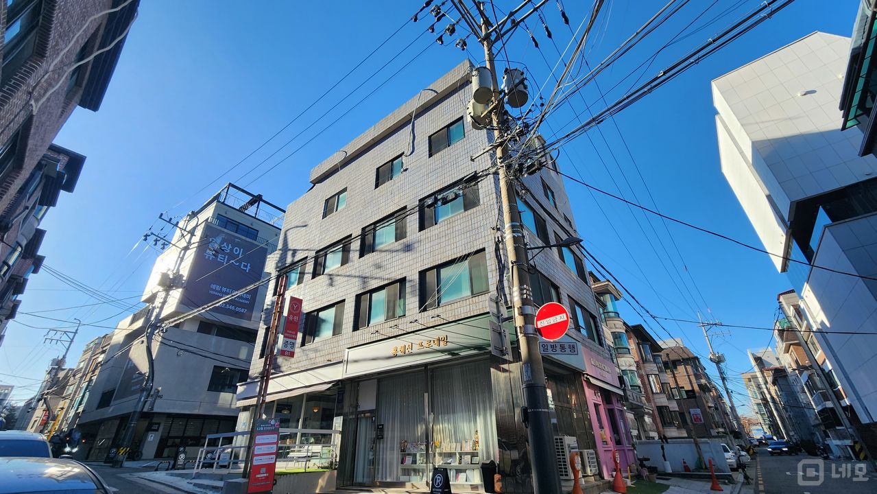 논현동 학동역 역세권, 입소문 듣고 찾아오는 꽃집 매물의 5번째 사진