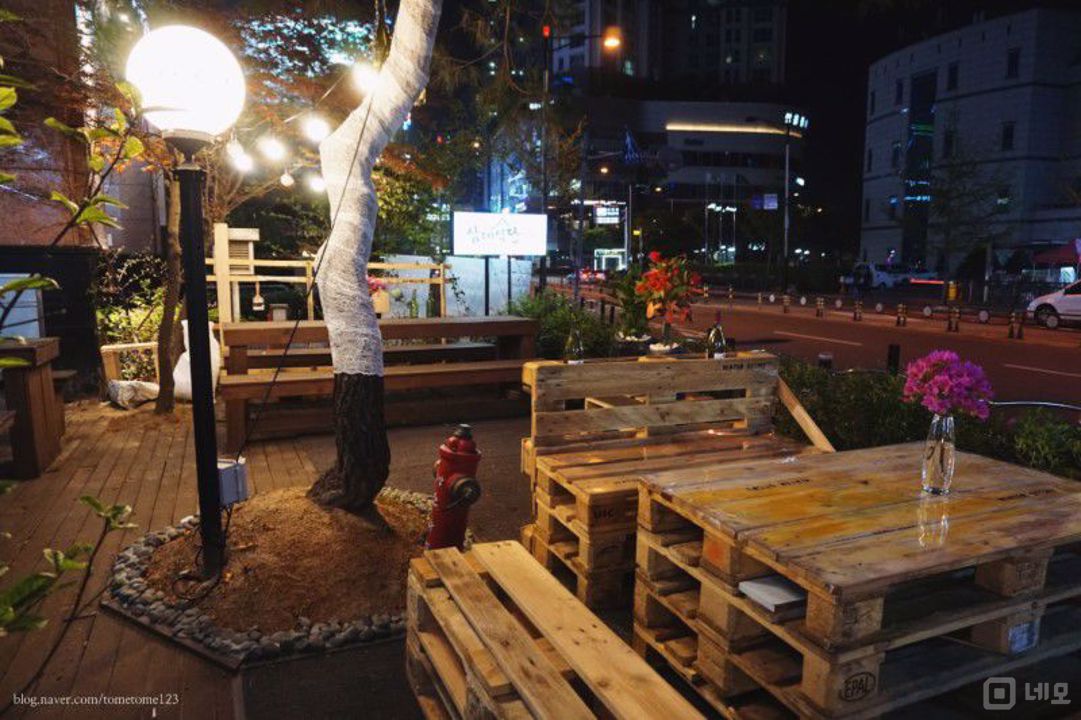고급스러운 인테리어 완비된 반송동 캐주얼펍 매물의 6번째 사진