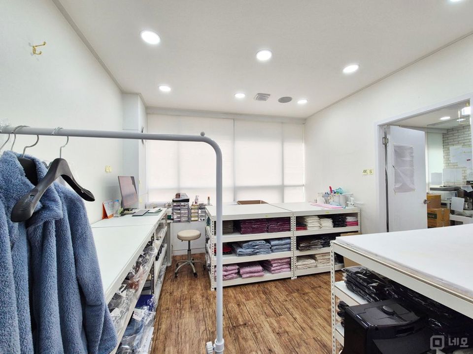 ★망원시장 인근 대로변 룸3개 가성비 굿 다양한 용도 굿!!★ 매물의 10번째 사진
