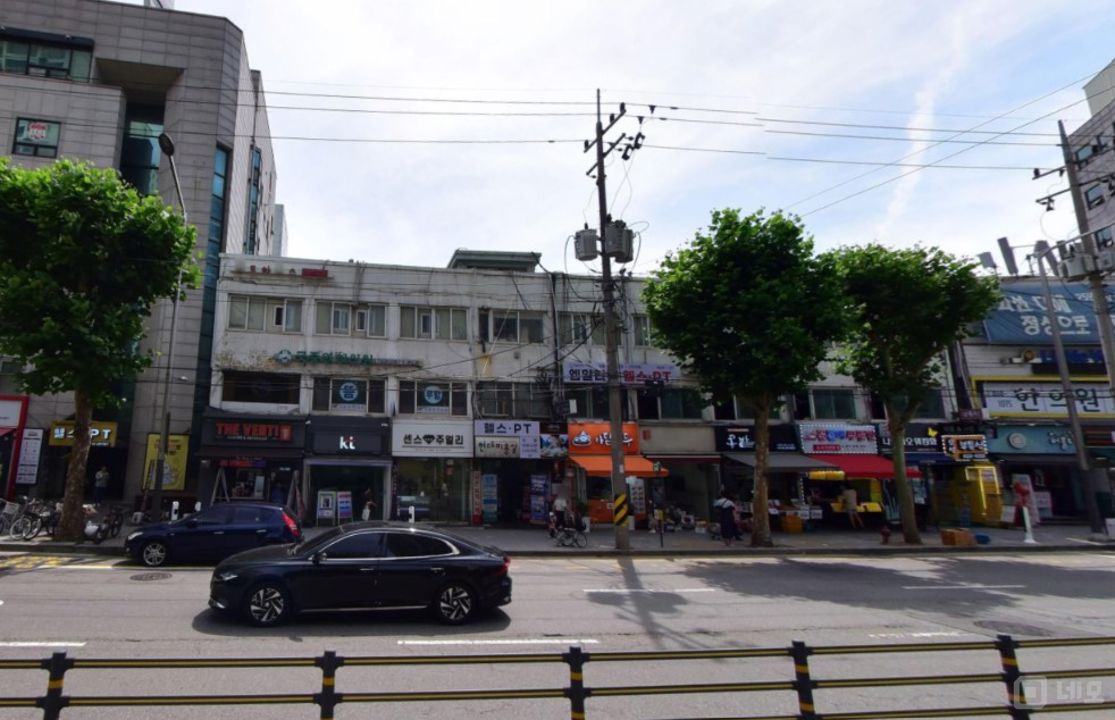 잠실동, 역세권 접근성 탁월한 대로변 독서실 매물의 6번째 사진