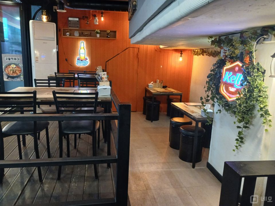 신림동 신림역 역세권, 시설, 인테리어 완비, 매출 좋은 실내포차 매물의 1번째 사진