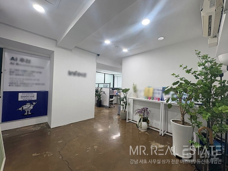 논현학동 더블역세권 무료2대 엘베有 가성비甲 매물의 4번째 사진