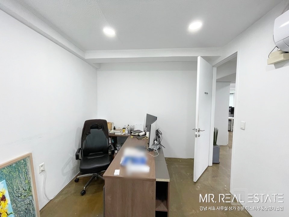 사진有.주차2대.인테리어.냉난방기完.논현역. 매물의 7번째 사진