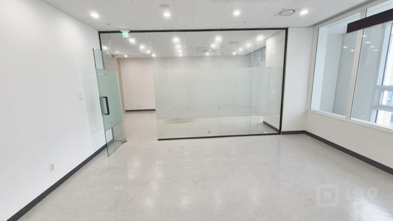 ✅마곡나루 도보3분 두산랜드파크 룸2개 인테리어사무실✅ 매물의 9번째 사진