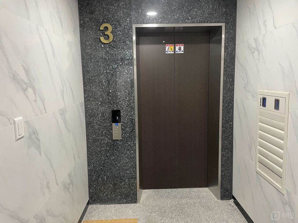 서울대입구역 초역세권 업종모든부분협의가능 너무좋습니다 매물의 9번째 사진