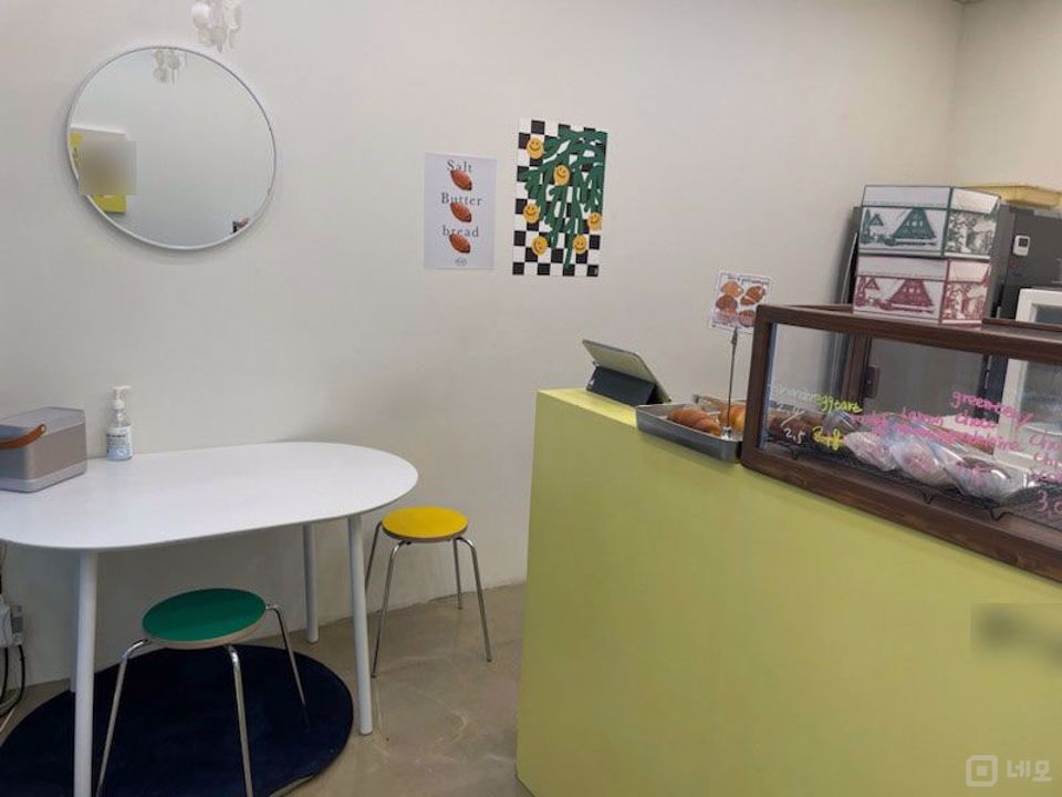 화명역 역세권, 대로변 위치, 대단지 아파트 상가 1층 카페 매물의 2번째 사진