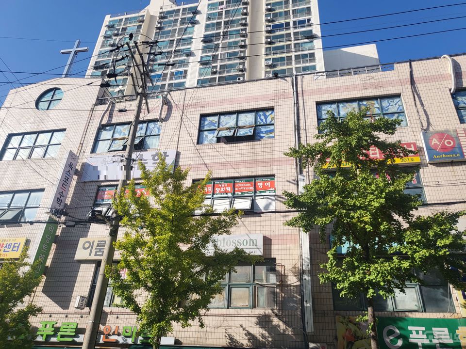 고정수요 탄탄한 시흥동 단지내 상가 매물의 8번째 사진