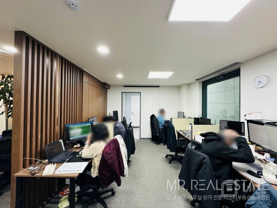 실사진 도산공원 인근 A급인테리어 자주식주차 인근발렛가능 매물의 10번째 사진