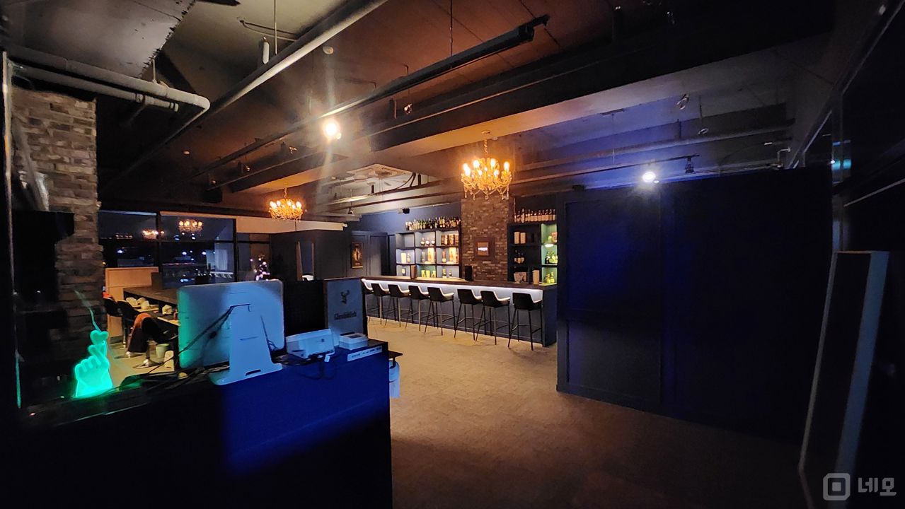 은계호수공원 위치, 탁 트인 뷰가 멋진 은행동 3층 BAR 매물의 3번째 사진